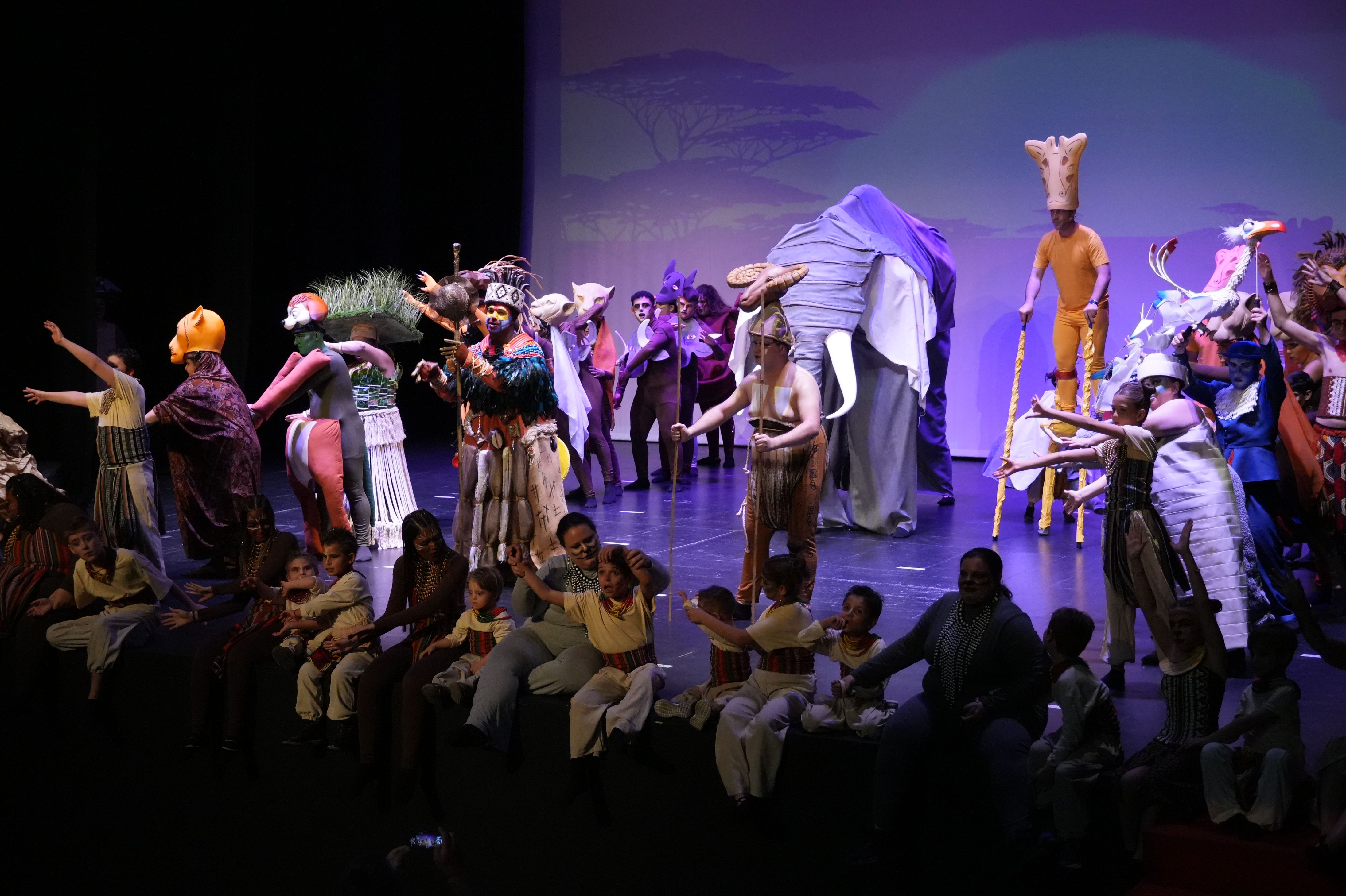 Representación del musical inclusivo El Rey León: El Reencuentro