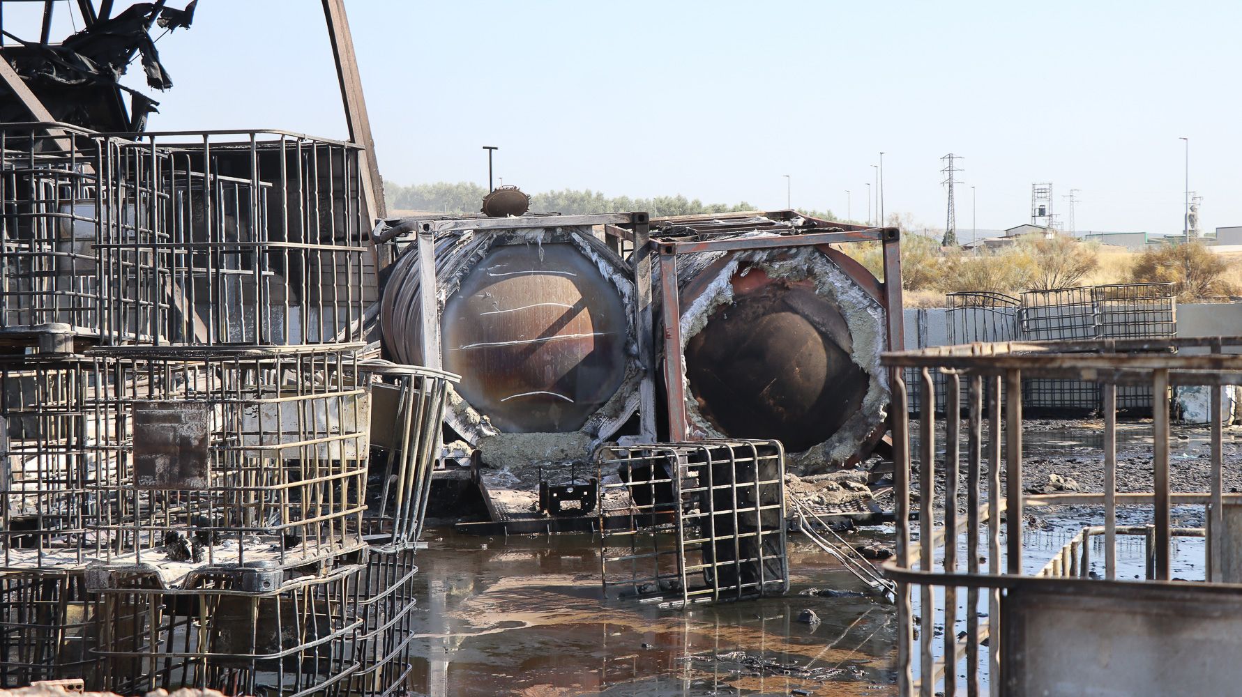 Incendio en nave industrial Parque Empresarial Principe Felipe 29
