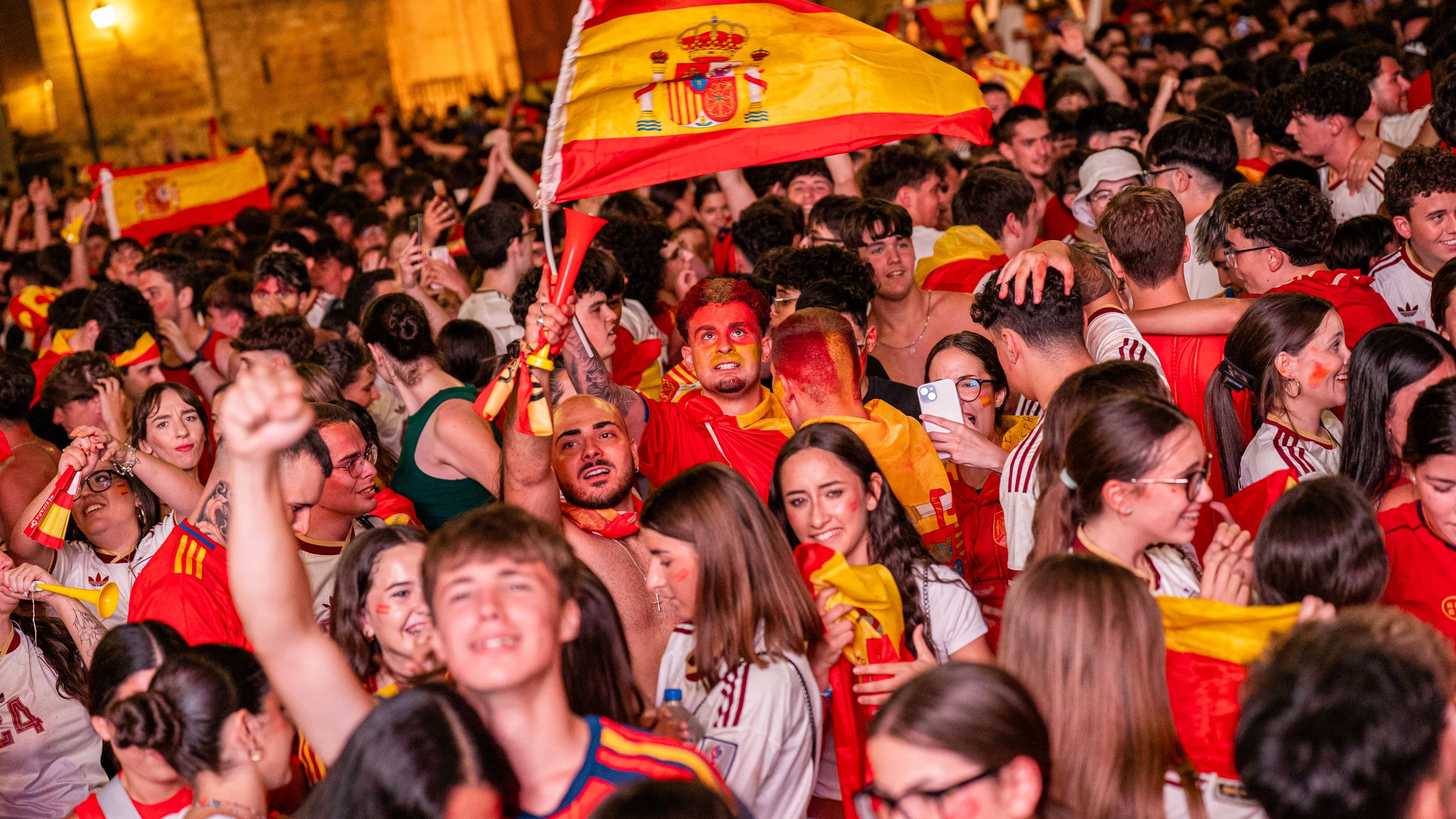 Lucena celebra el Mundial de Fútbol