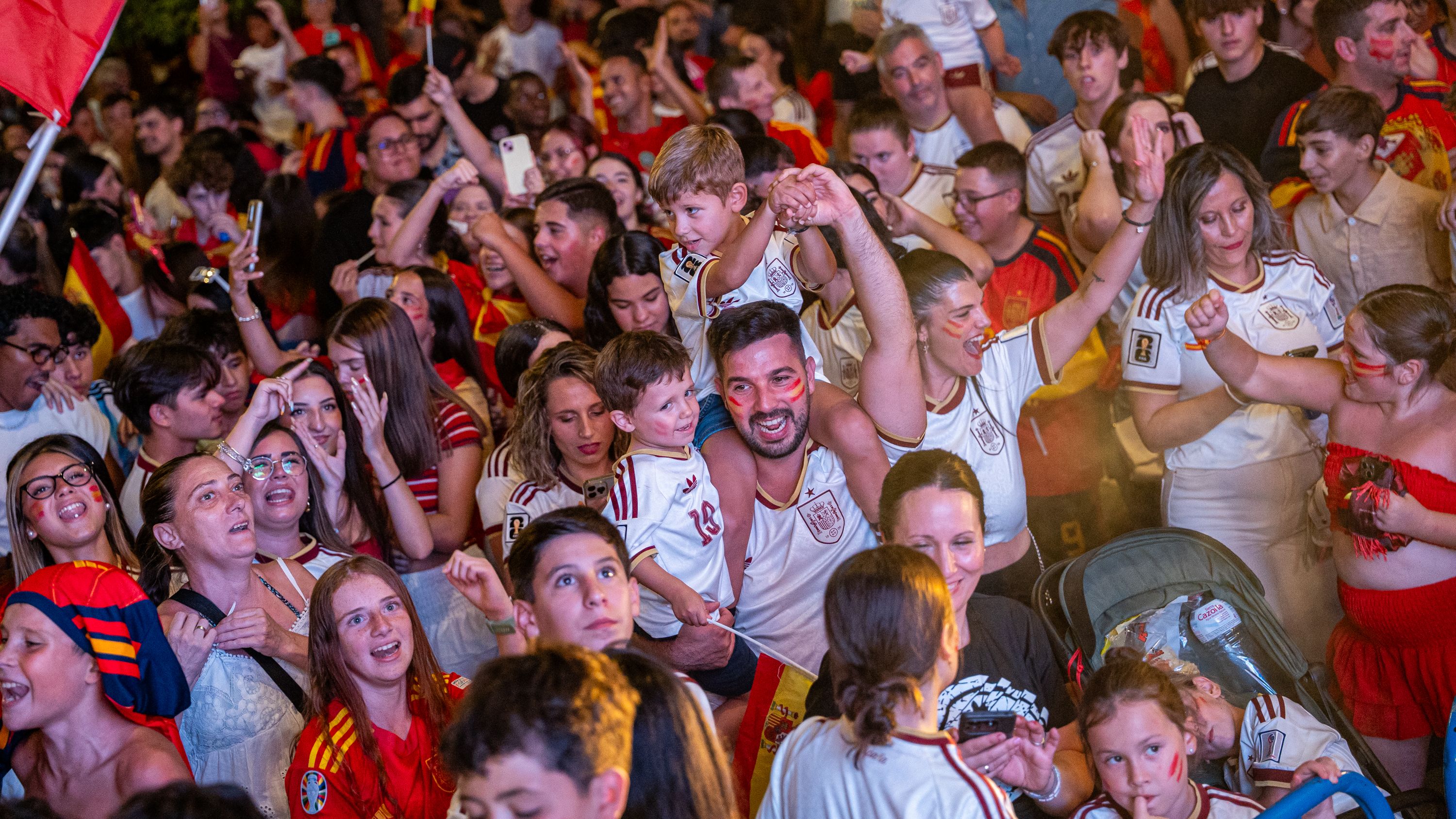 Lucena celebra el Mundial de Fútbol