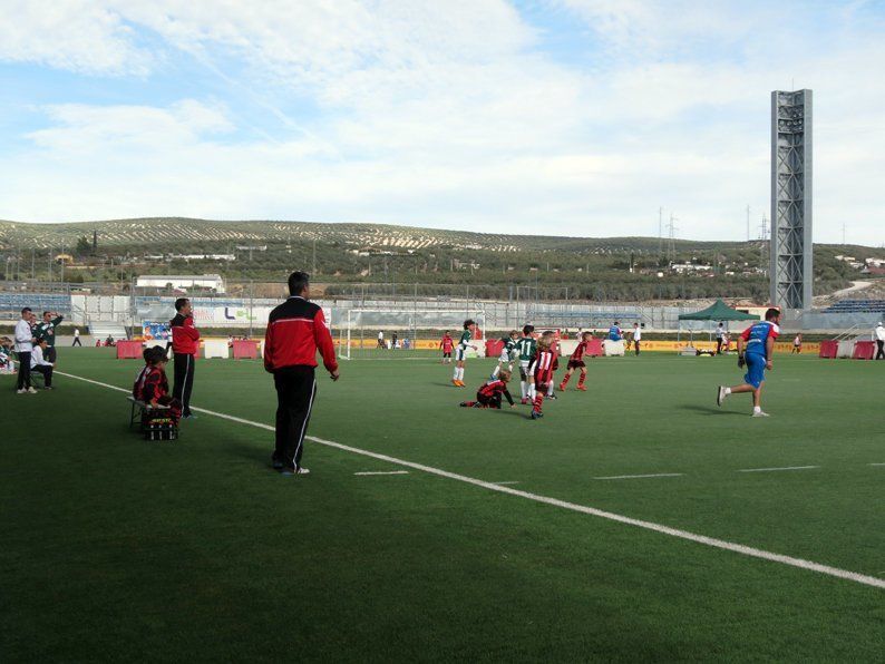 Galería: El estadio Ciudad de Lucena vive un espectáculo de fútbol base andaluz con la Tournament Cup