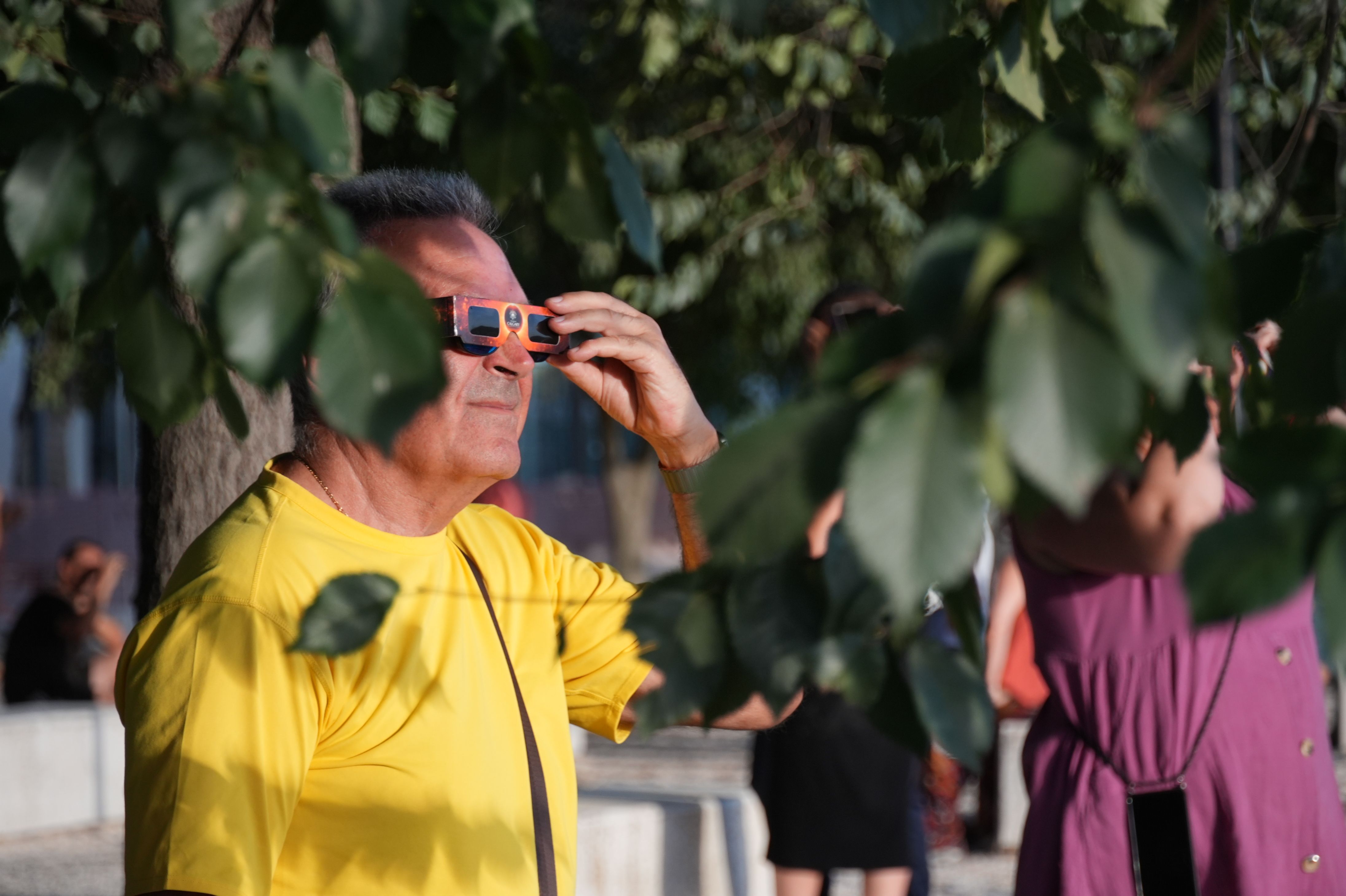 Eclipse de sol en la Vía Verde de Las Navas