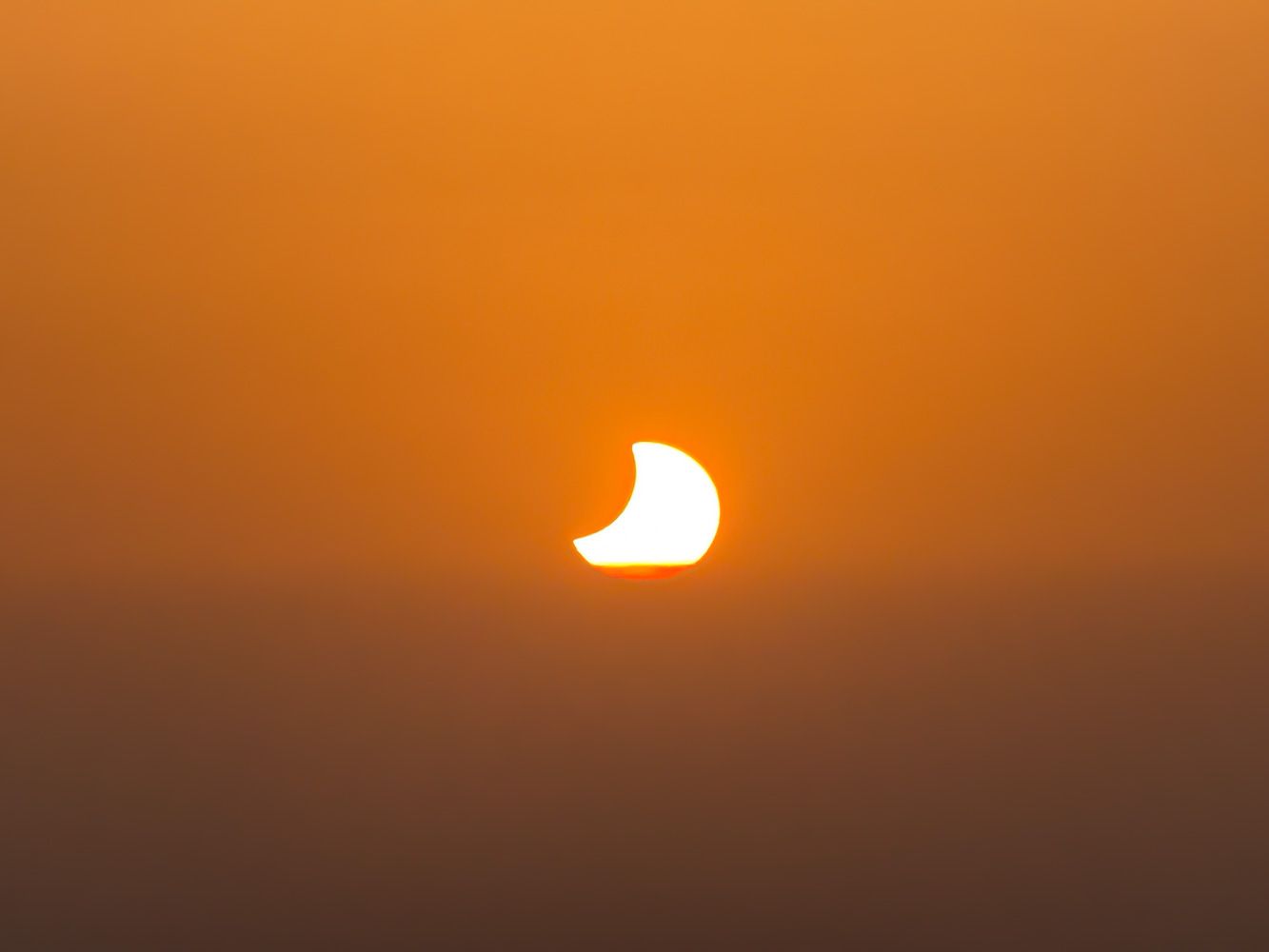 Eclipse solar en la Sierra de Aras 22