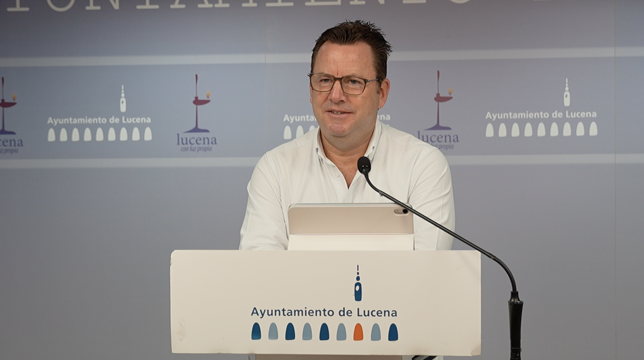 Francis Aguilar durante la rueda de prensa ofrecida esta mañana