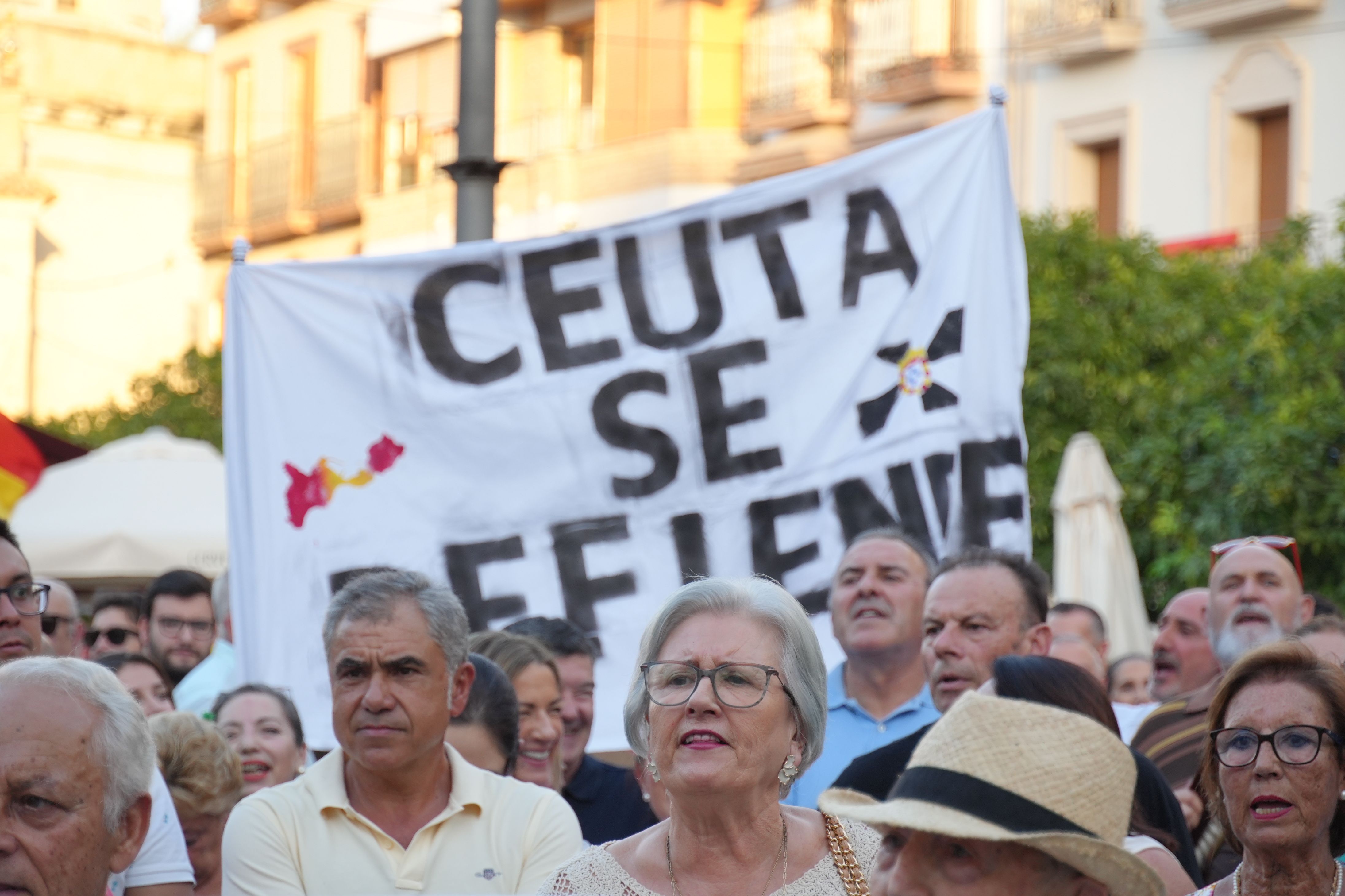 Concentración de apoyo a Ceuta en Lucena