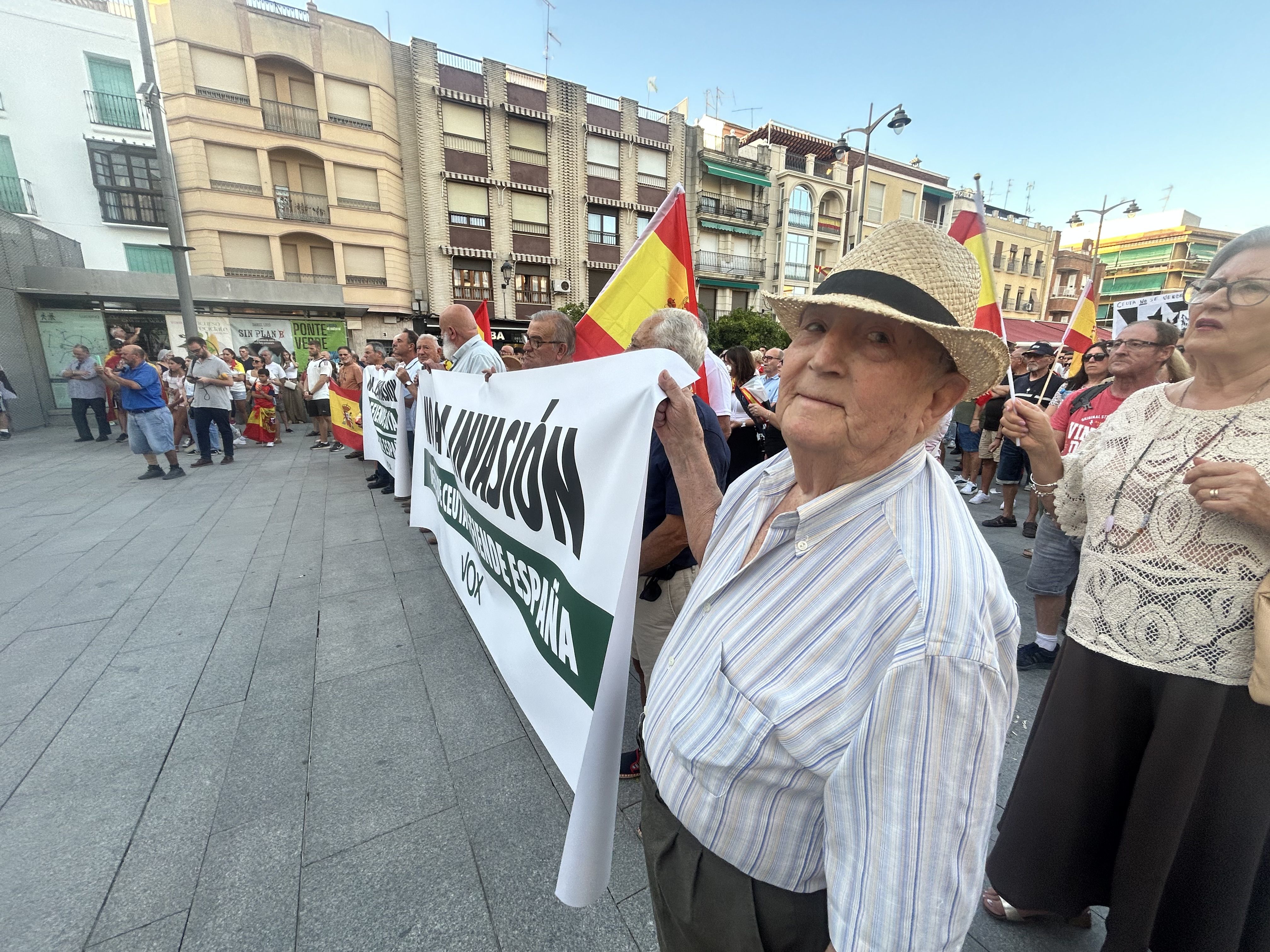Concentración de apoyo a Ceuta en Lucena