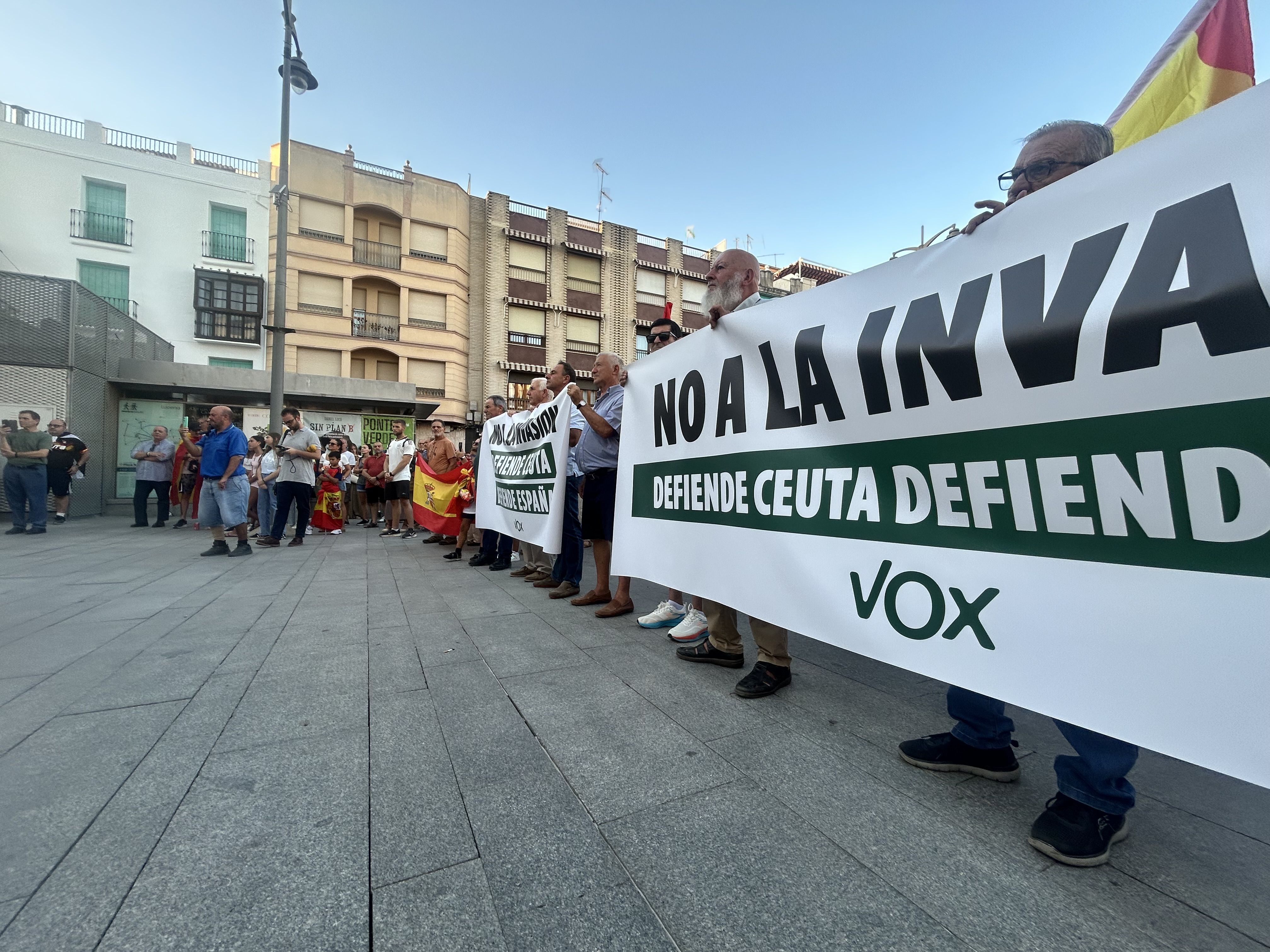Concentración de apoyo a Ceuta en Lucena
