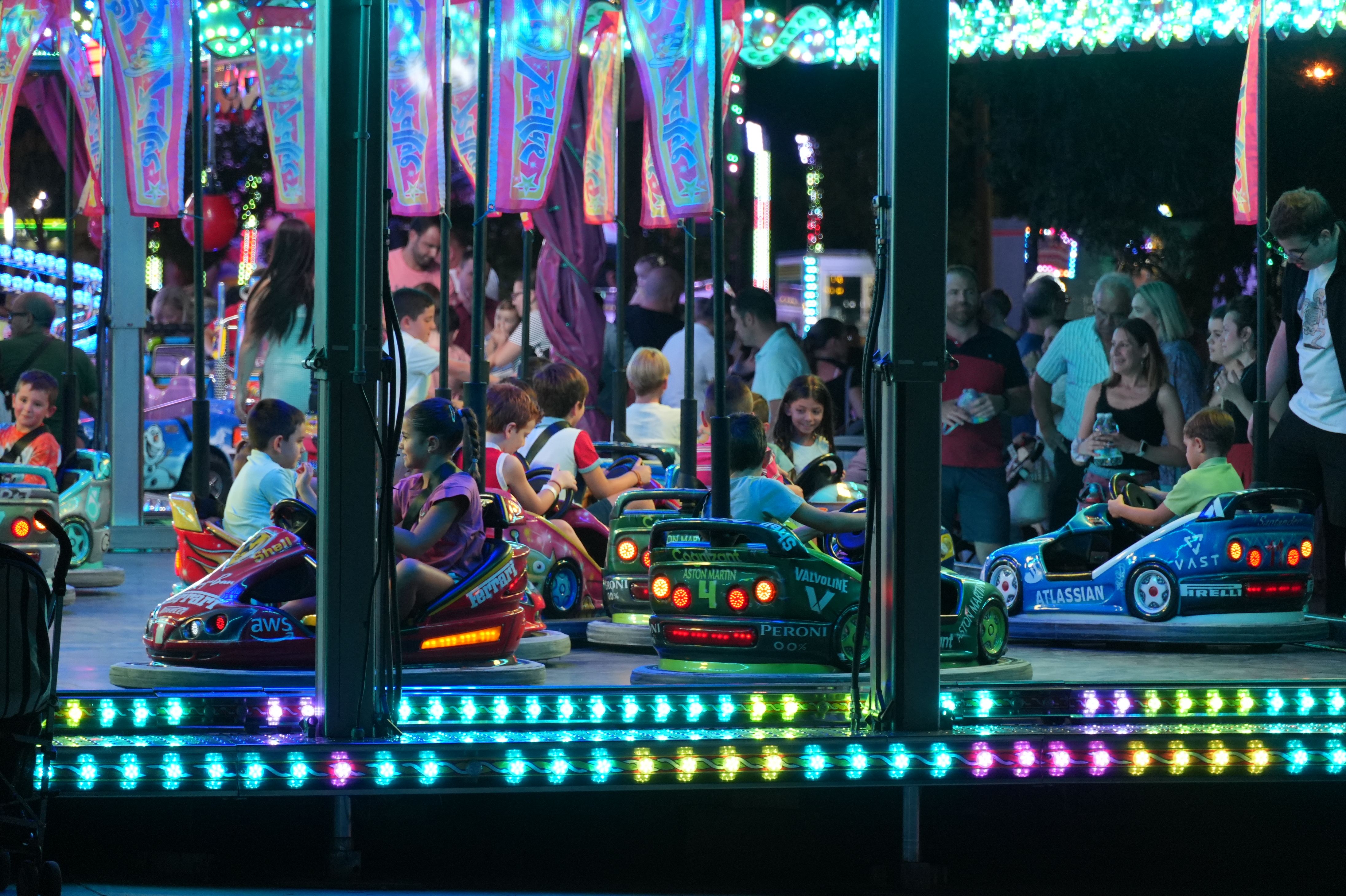 Encendido el alumbrado de la Feria del Valle