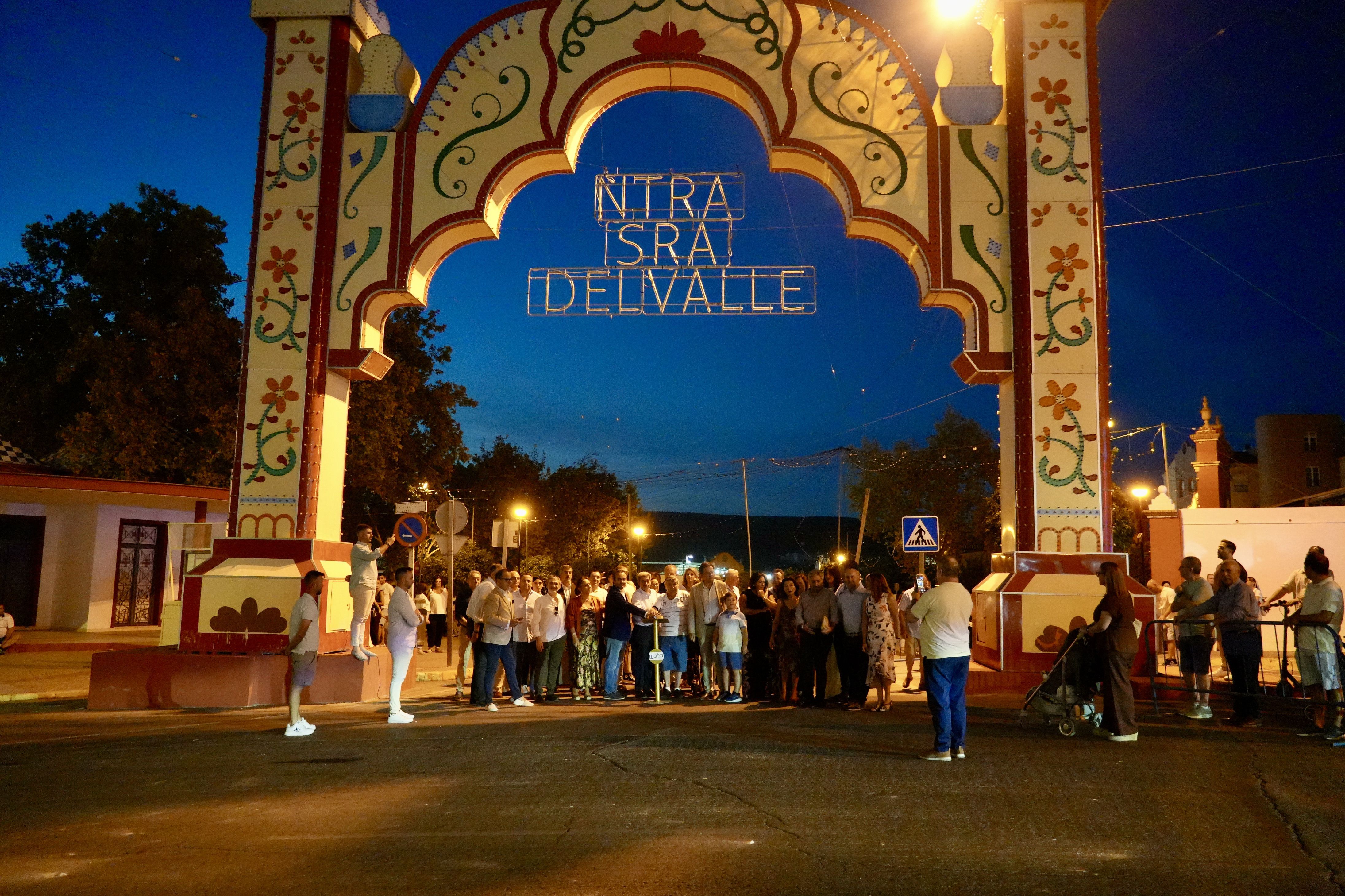 Encendido el alumbrado de la Feria del Valle