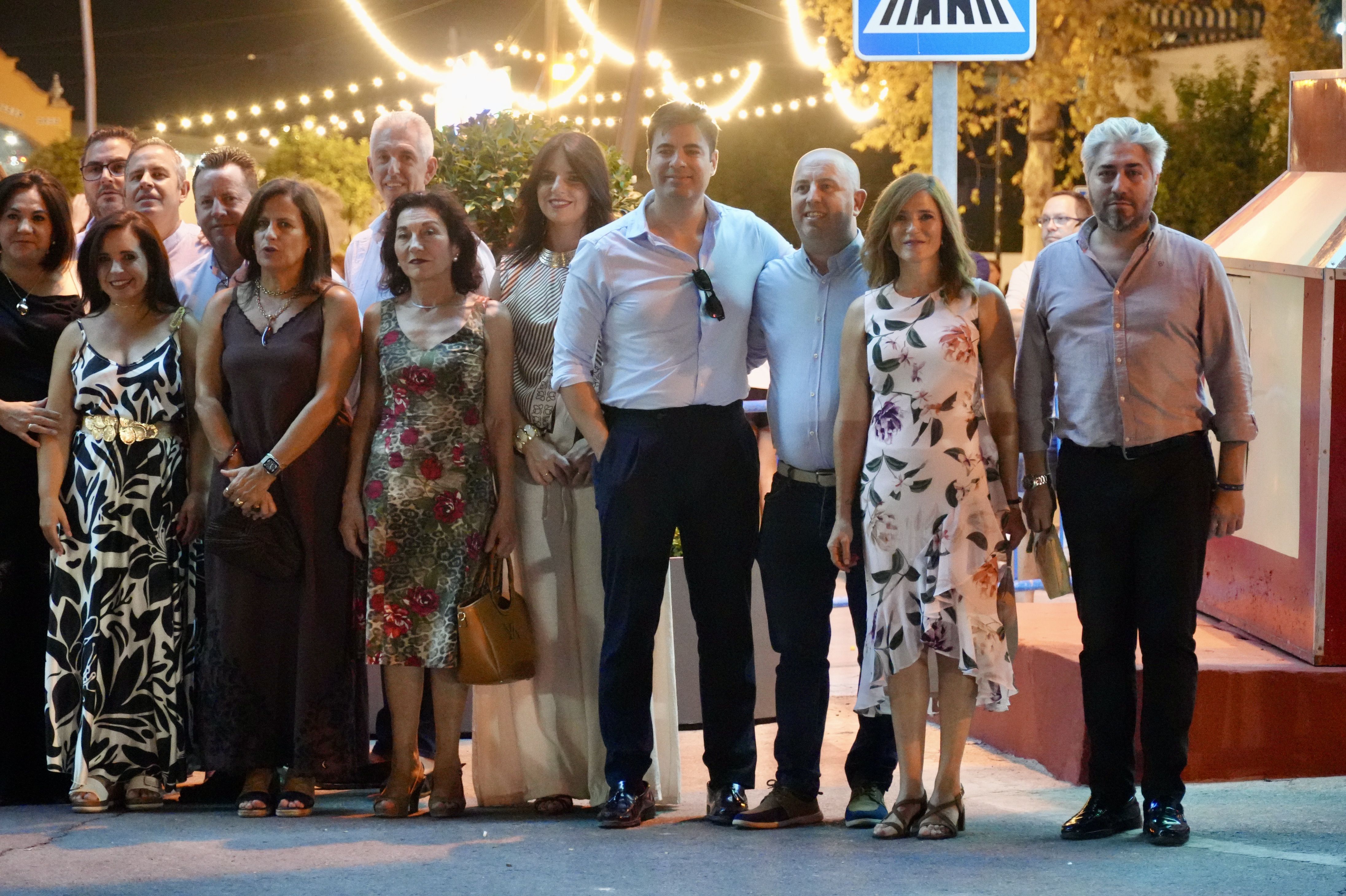 Encendido el alumbrado de la Feria del Valle