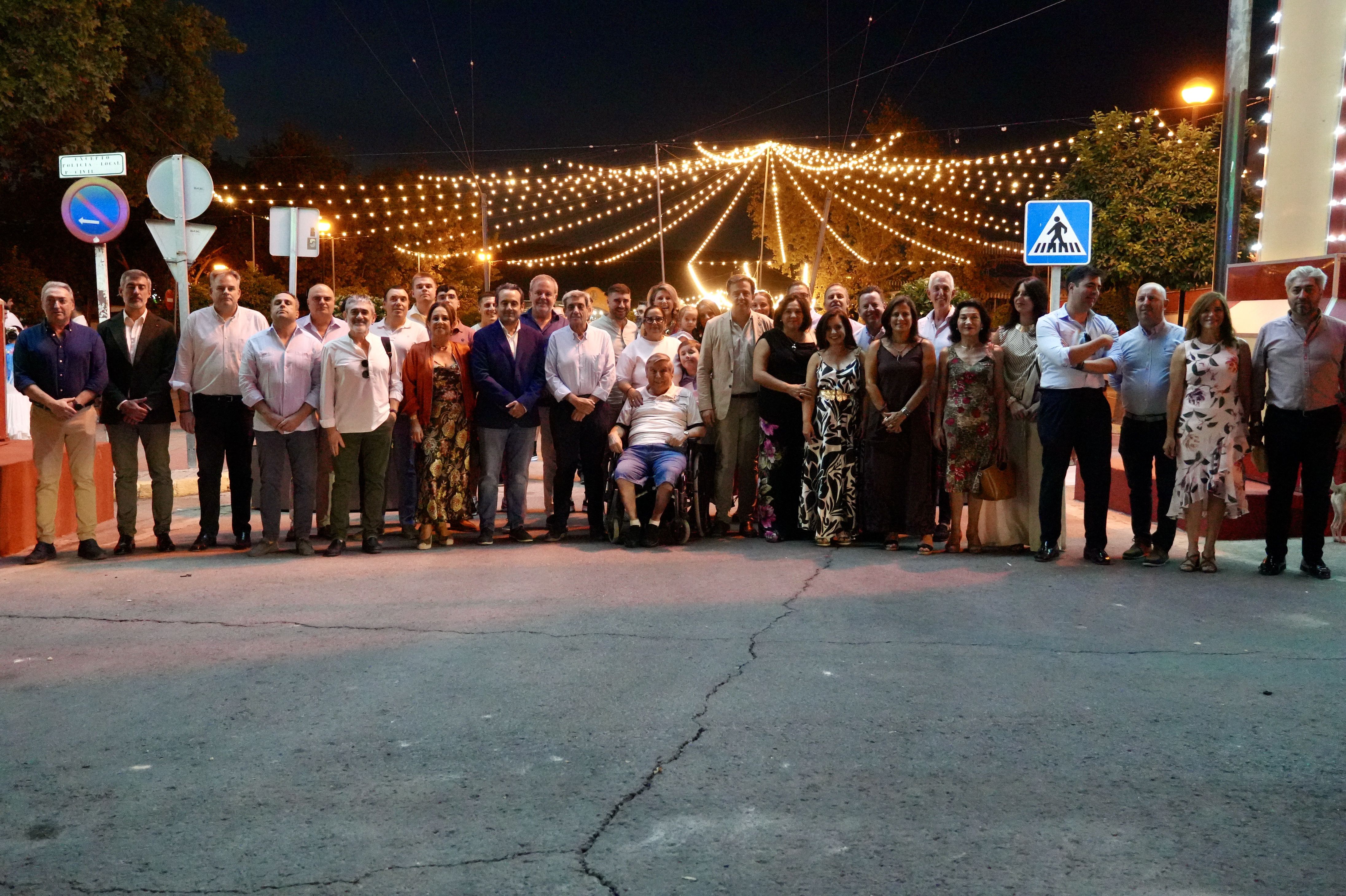 Encendido el alumbrado de la Feria del Valle