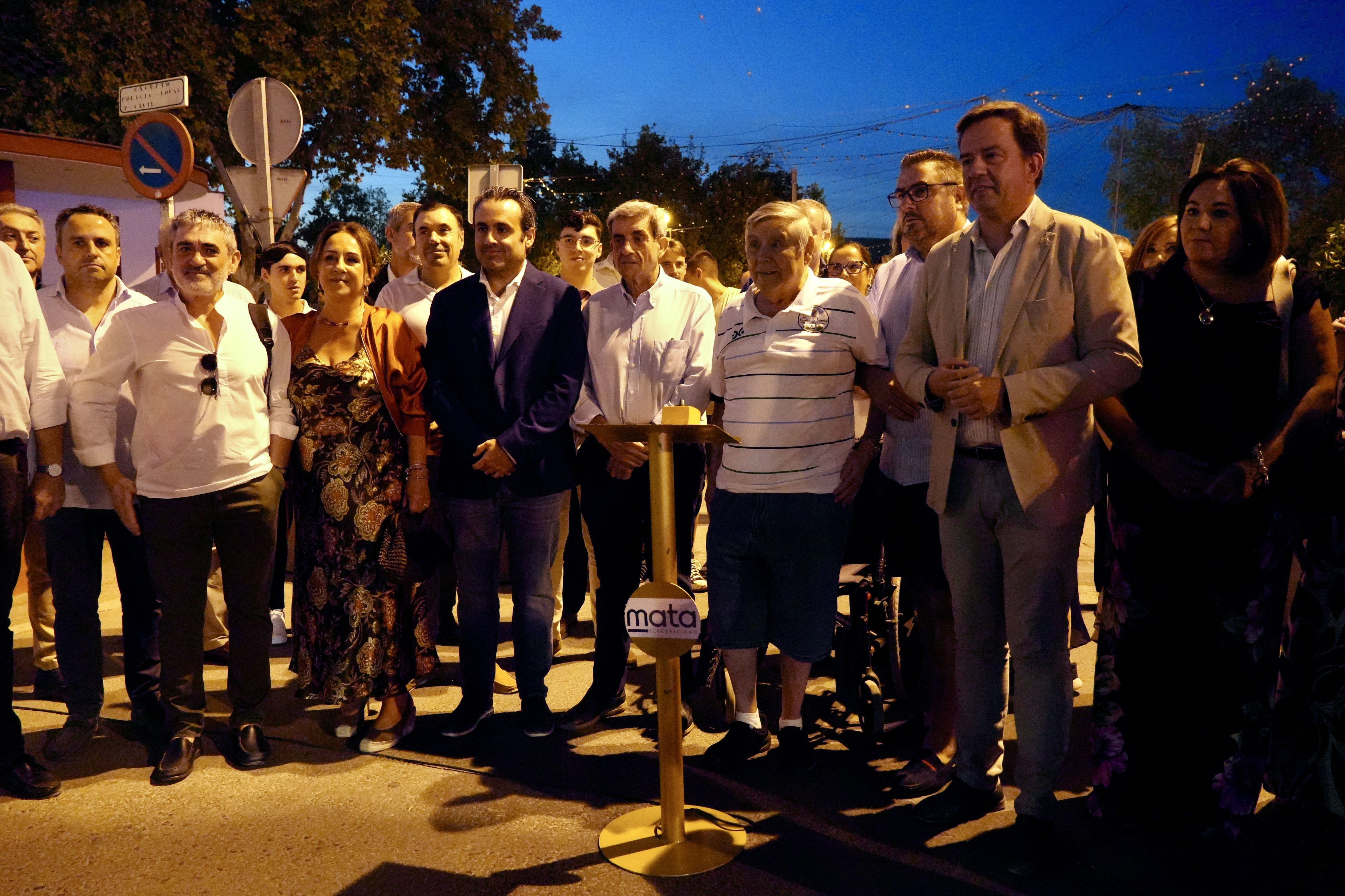 Encendido el alumbrado de la Feria del Valle