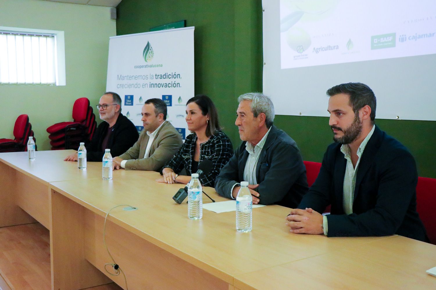 Mesa Redonda Cooperativa 2