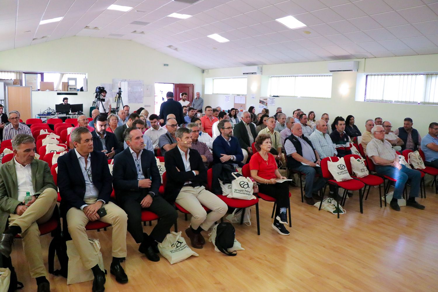 Mesa Redonda Cooperativa 3