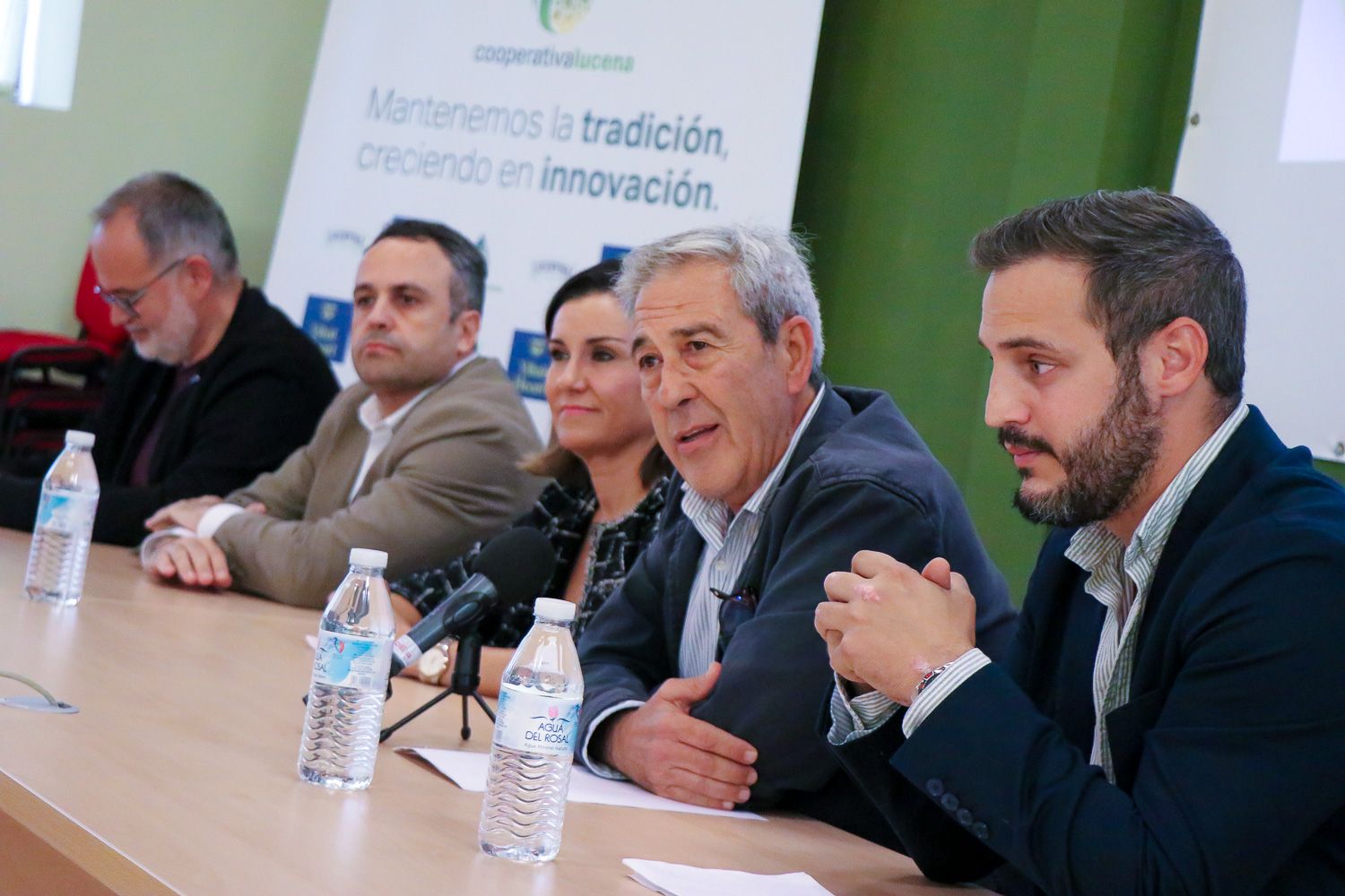 Mesa Redonda Cooperativa 5
