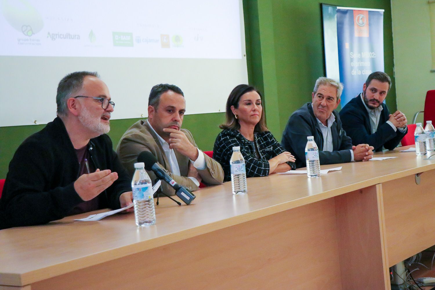 Mesa Redonda Cooperativa 6