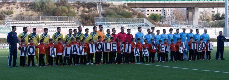 Galería: 'No a la violencia en el fútbol' e imágenes del Ciudad de Lucena-Nervión