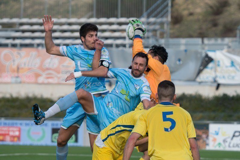 Galería: 'No a la violencia en el fútbol' e imágenes del Ciudad de Lucena-Nervión