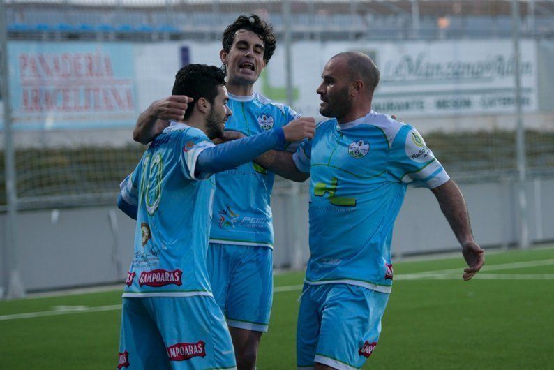 Galería: 'No a la violencia en el fútbol' e imágenes del Ciudad de Lucena-Nervión