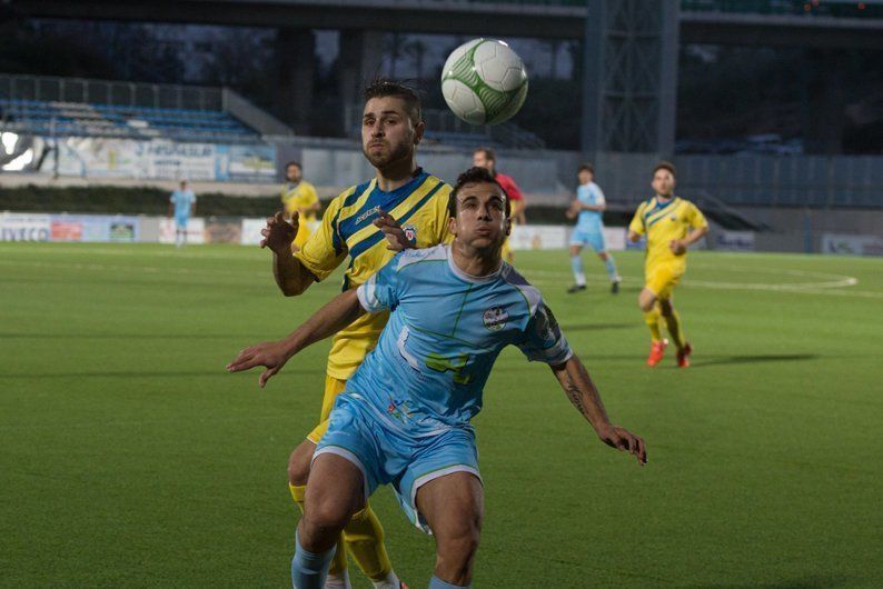 Galería: 'No a la violencia en el fútbol' e imágenes del Ciudad de Lucena-Nervión