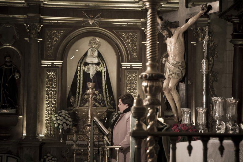 Galería: La Misa del Cofrade se celebra en el templo de San Mateo