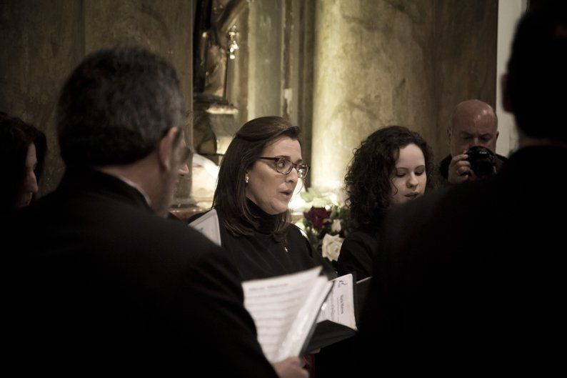 Galería: La Misa del Cofrade se celebra en el templo de San Mateo