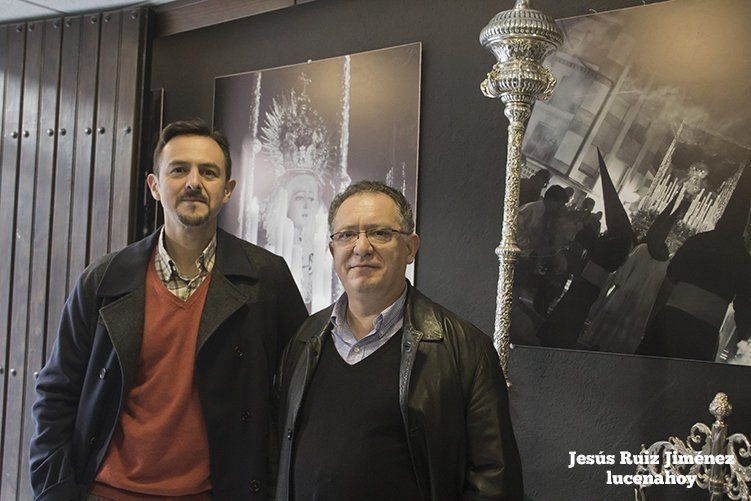 Galería: La cofradía del Amor y Paz elige la II Jornada de Puertas Abiertas de Casas de Hermandad para presentar la nueva túnica del Cristo de la Crucifixión