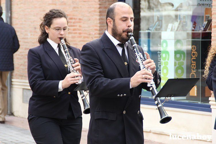 Galería: La cofradía del Amor y Paz elige la II Jornada de Puertas Abiertas de Casas de Hermandad para presentar la nueva túnica del Cristo de la Crucifixión