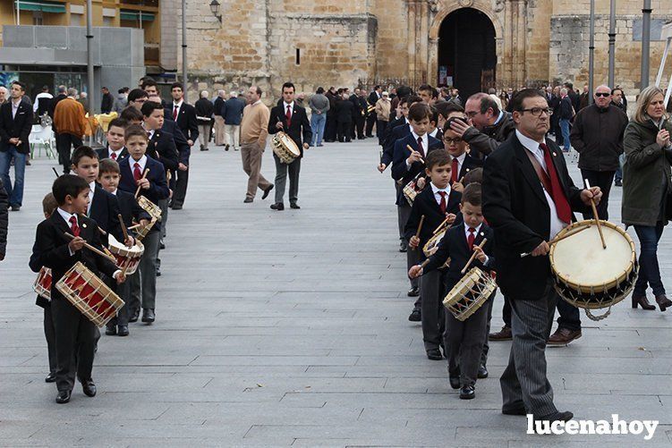 Galería: La cofradía del Amor y Paz elige la II Jornada de Puertas Abiertas de Casas de Hermandad para presentar la nueva túnica del Cristo de la Crucifixión