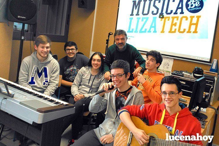  Los estudiantes del IES Sierra de Aras continúan en un proyecto musical y de talento y creatividad. 