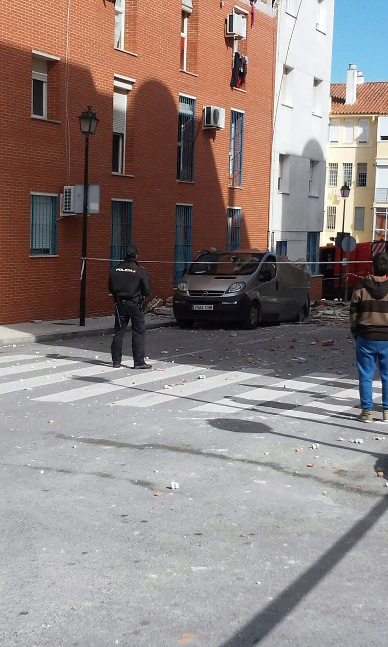 Galería: Explosión de gas en un piso de la calle Sevilla