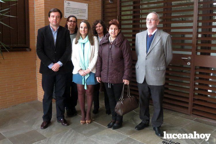  Aurelio Fernández, Esther Ruiz, Encarnación Camacho, José Luis Ortega y miembros del AMPA. 