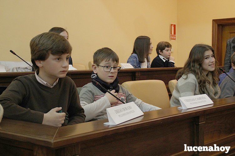 Galería: Los niños celebran su pleno infantil y piden más atención de nuestros políticos a sus aportaciones