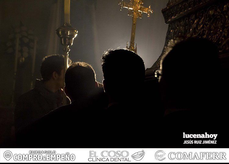 Galería: Solemne Vía Crucis de Ntro. Padre Jesús Caído en la iglesia de Santiago Galería: Solemne Vía Crucis de Ntro. Padre Jesús Caído en la iglesia de Santiago