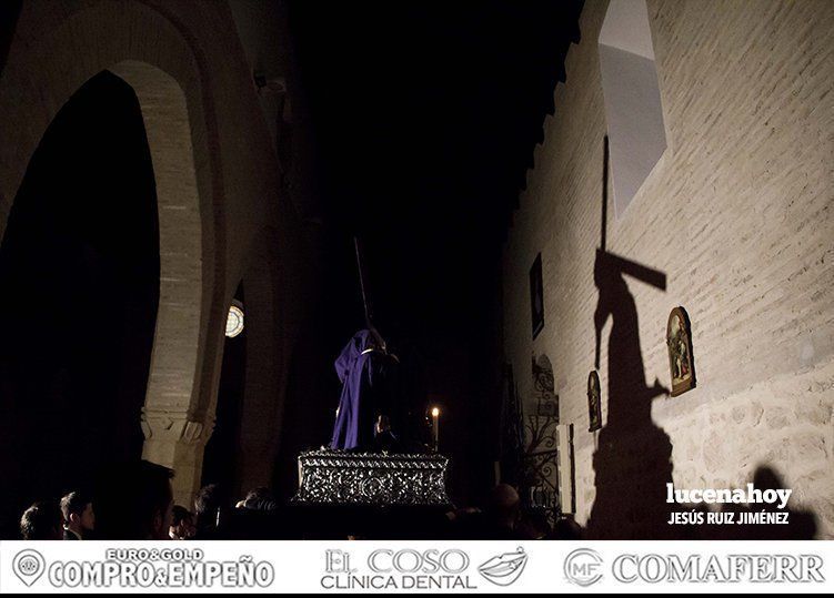 Galería: Solemne Vía Crucis  de Ntro. Padre Jesús Caído en la iglesia de Santiago