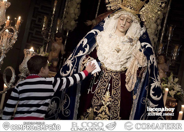 Galería: Besamanos de la Virgen de la Pasión Galería: Besamanos de la Virgen de la Pasión