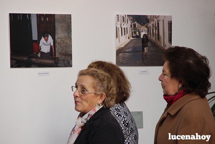 Galería: Araceli Cantero muestra su visión del universo femenino en una exposición en Santa Ana con motivo del día de Mujer Galería: Araceli Cantero muestra su visión del universo femenino en una exposición en Santa Ana con motivo del día de Mujer