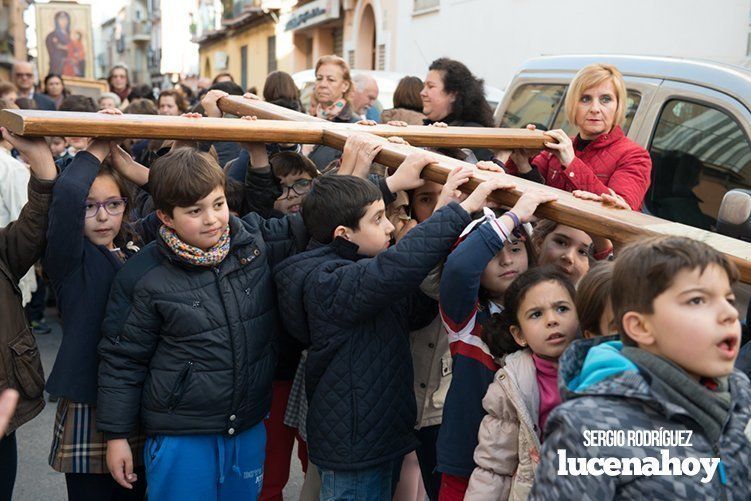 Galería: La Cruz de los Jóvenes visita Lucena por segunda vez, siendo recibida por los niños de catequesis y la Agrupación de Cofradías Galería: La Cruz de los Jóvenes visita Lucena por segunda vez, siendo recibida por los niños de catequesis y la Agrupación de Cofradías