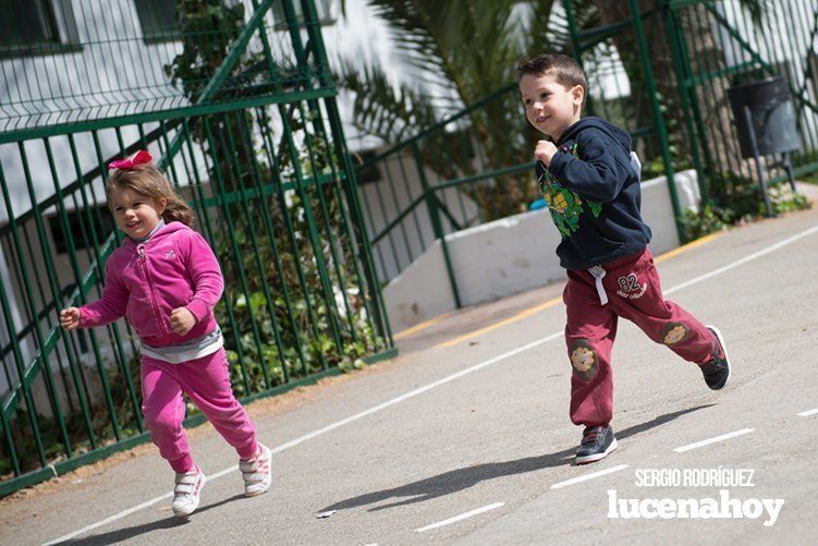Galería: Los niños y profesores del Colegio Virgen de Araceli corren para Manos Unidas