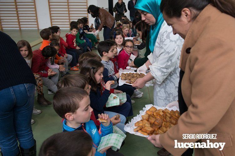 Galería: El colegio Virgen de Araceli celebra su IV Degustación de Dulces Tradicionales organizada por el AMPA del centro