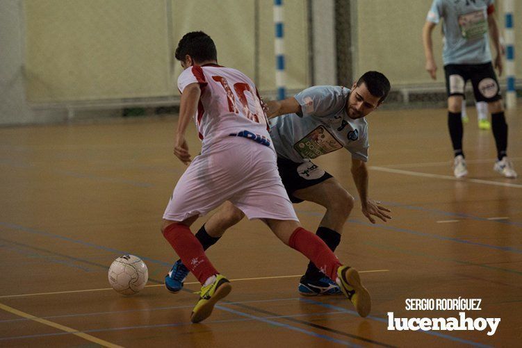 Galería: Viernes de dolores para el Lucena Futsal, que cae 3-5 frente al Triana