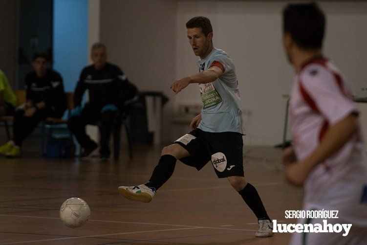 Galería: Viernes de dolores para el Lucena Futsal, que cae 3-5 frente al Triana