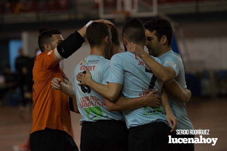 Galería: Viernes de dolores para el Lucena Futsal, que cae 3-5 frente al Triana