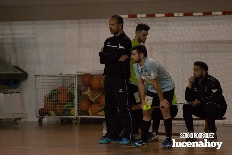 Galería: Viernes de dolores para el Lucena Futsal, que cae 3-5 frente al Triana