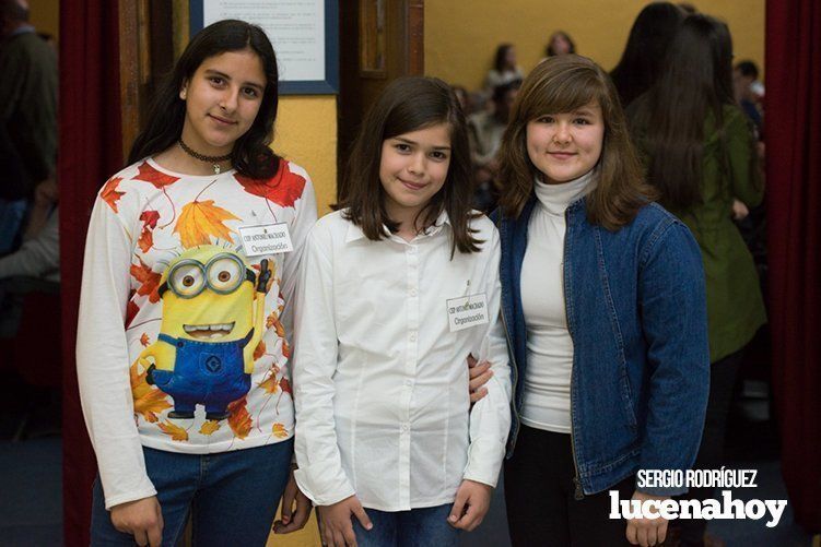 Galería: Los niños del Colegio Antonio Machado llevan al Palacio Erisana su II Pregón y Viacrucis Infantil a beneficio del niño egabrense Izan