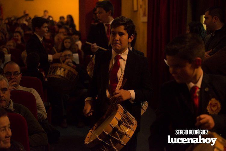 Galería: Los niños del Colegio Antonio Machado llevan al Palacio Erisana su II Pregón y Viacrucis Infantil a beneficio del niño egabrense Izan