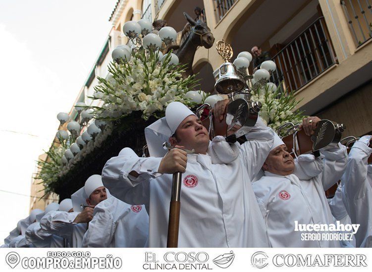 Galería: La Pollinita abre los desfiles procesionales de la Semana Santa de Lucena