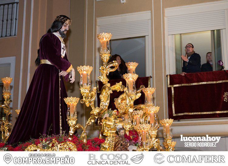 Galería: La Cofradía Franciscana de la Pasión volvió a llenar ayer la noche del Lunes Santo Galería: La Cofradía Franciscana de la Pasión volvió a llenar ayer la noche del Lunes Santo