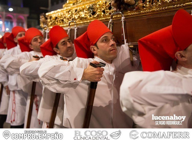 Galería: La Cofradía Franciscana de la Pasión volvió a llenar ayer la noche del Lunes Santo