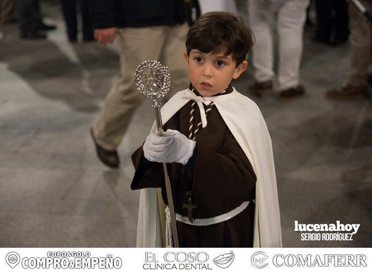 Galería: La Cofradía Franciscana de la Pasión volvió a llenar ayer la noche del Lunes Santo Galería: La Cofradía Franciscana de la Pasión volvió a llenar ayer la noche del Lunes Santo